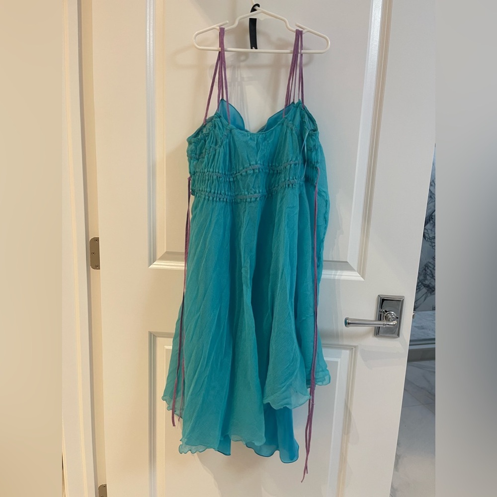 Elegant Blue Sleeveless Dress